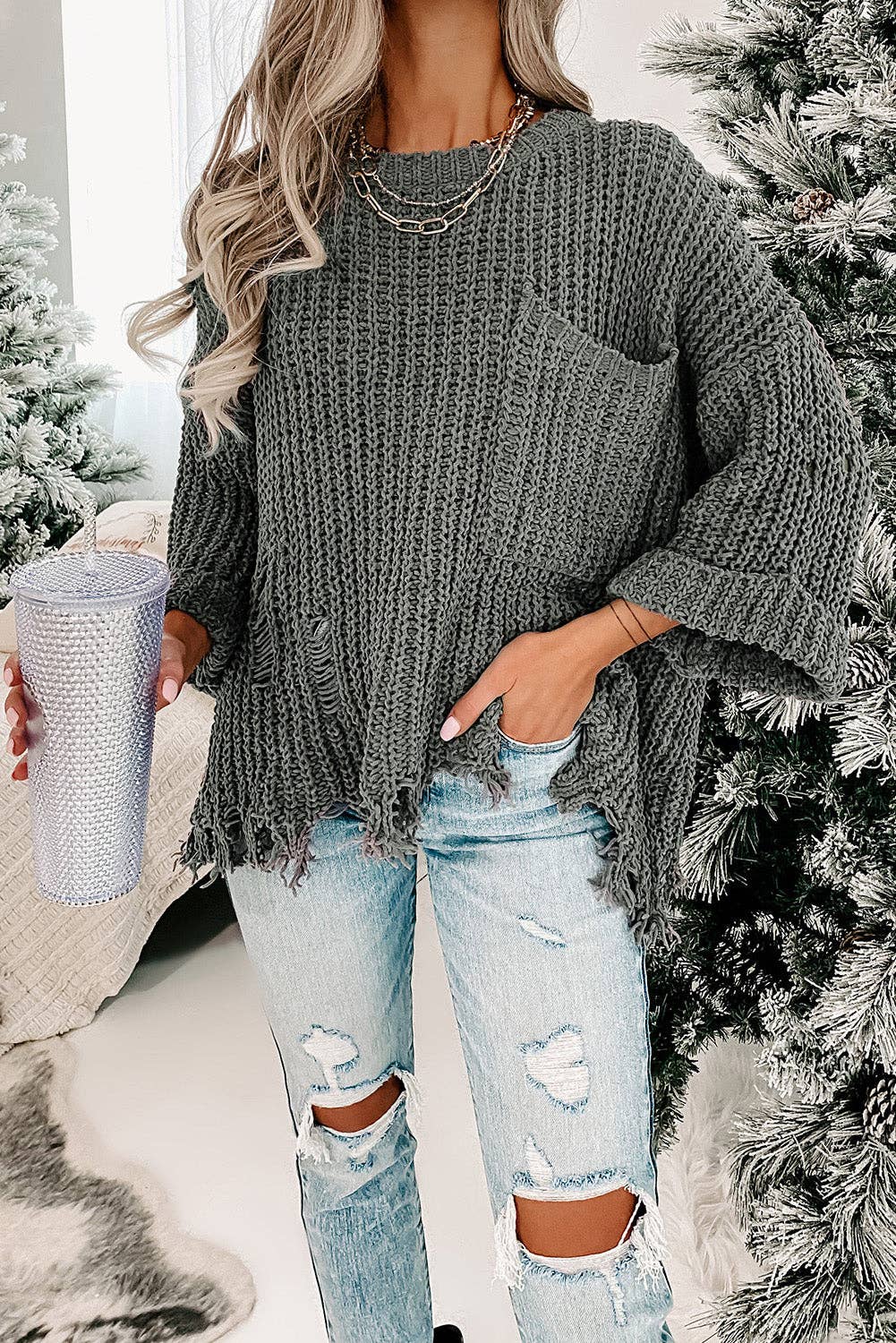Distressed Pocketed Chunky Pullover Sweater: Grey
