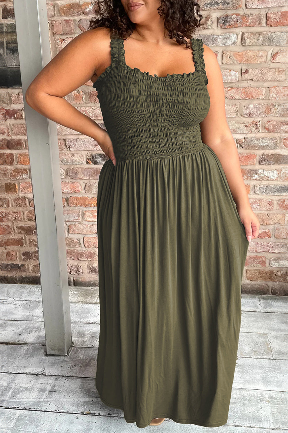 Jungle Green Shirred Bust Sleeveless Plus Size Maxi Dress Jungle Green Shirred Bust Sleeveless Plus Size Maxi Dress