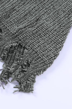 Distressed Pocketed Chunky Pullover Sweater: Grey