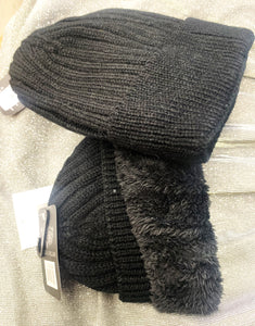 Black  Angela & Willam Hat