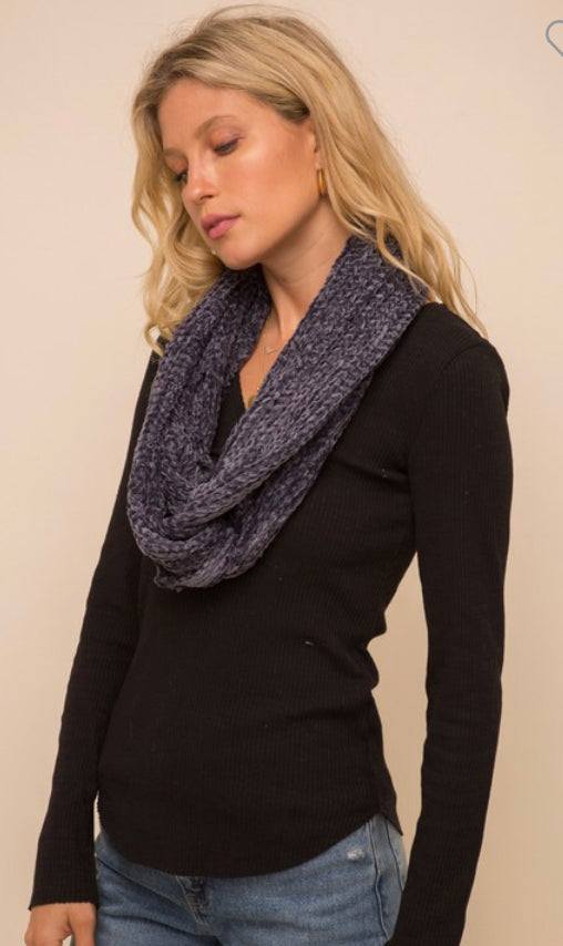 Cashmere Twist Scarf