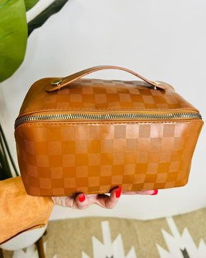 Checkered Large Capacity Makeup  Storage Bag